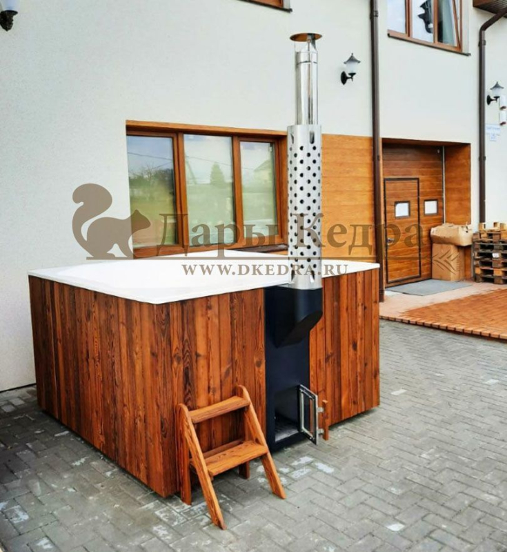 Финская квадратная композитная купель с подогревом (с интегрированной печкой) «кварта интегра 200»