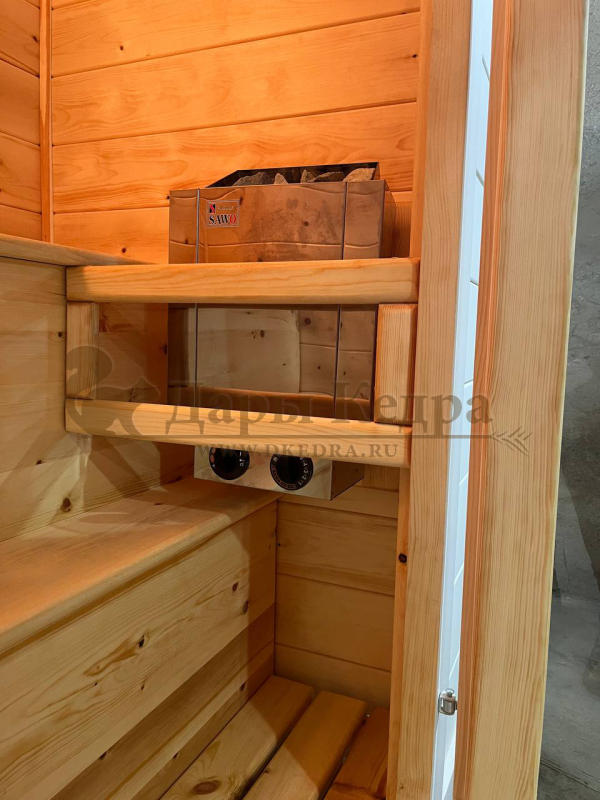 Одноместная финская сауна кабина из кедра и липы с электрокаменкой